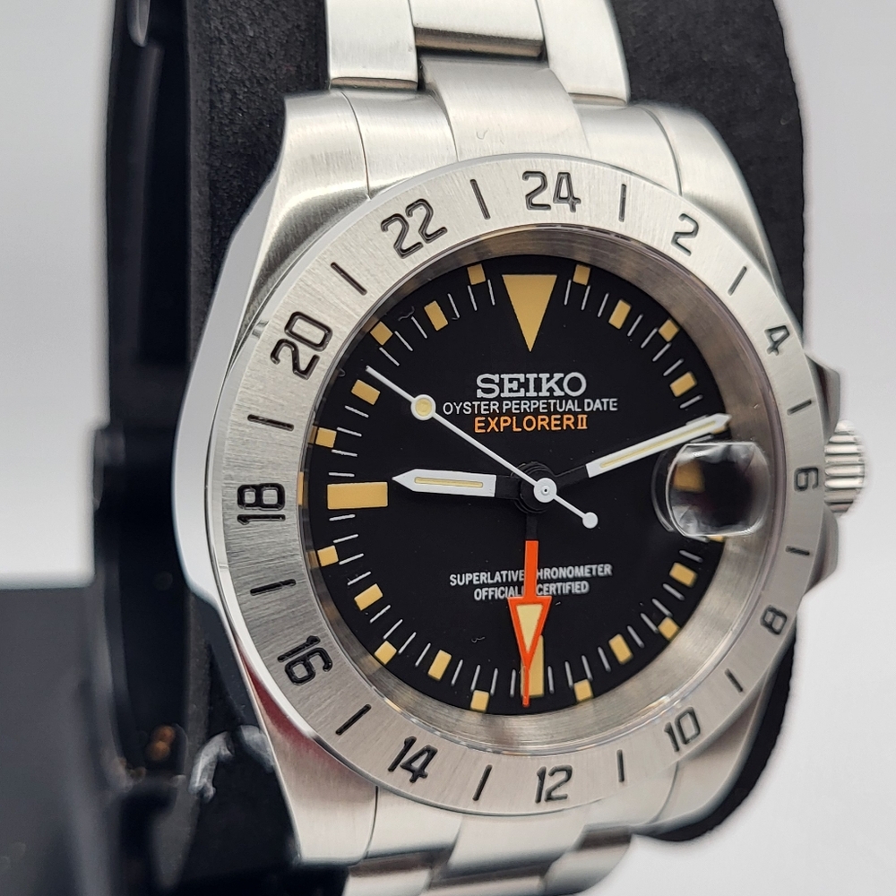 New Custom 39.5mm SeikoMod Automatic GMT Watch Vintage 1655 Style Exp. II - Picture 4 of 7